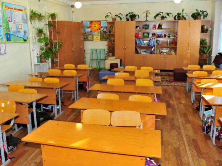 Қарағанды облысында оқушысы 300-ден аспайтын мектептер дәстүрлі форматта оқытады