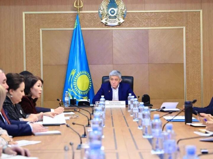 Ермағанбет Бөлекпаев: «Сіздерге үмітіміз зор! Жұмыс қолдары жетіспейді»