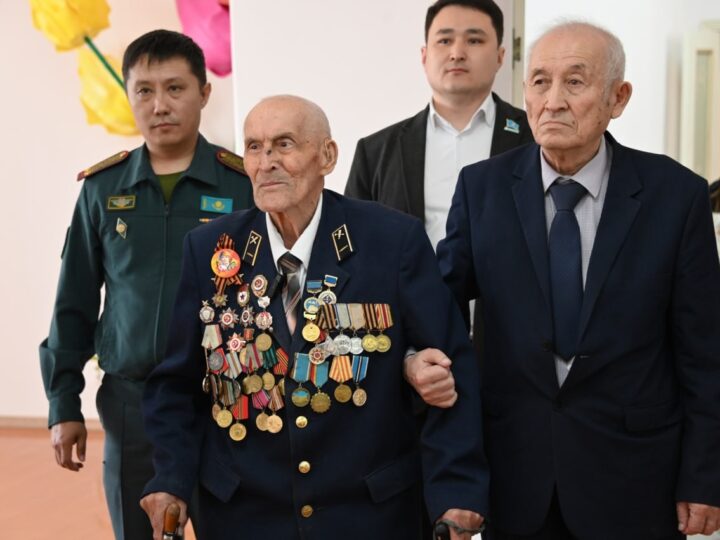 Ғасыр жасаған ардагер