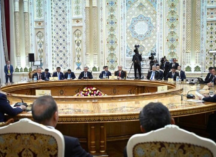 Қасым-Жомарт Тоқаев: «Жасанды интеллектіні қолдана отырып, киберқорғауды қамтамасыз ету және киберқылмысқа қарсы тұру мәселелері бойынша шаралар қабылдау өзекті»
