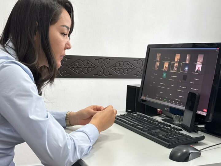 МЕМЛЕКЕТТІК ҚЫЗМЕТШІЛЕРДІҢ ӘДЕП НОРМАЛАРЫ МЕН ҚҰНДЫЛЫҚТАРЫ БАСТЫ НАЗАРДА