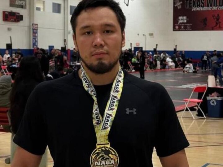 Төрт дүркін әлем чемпионы