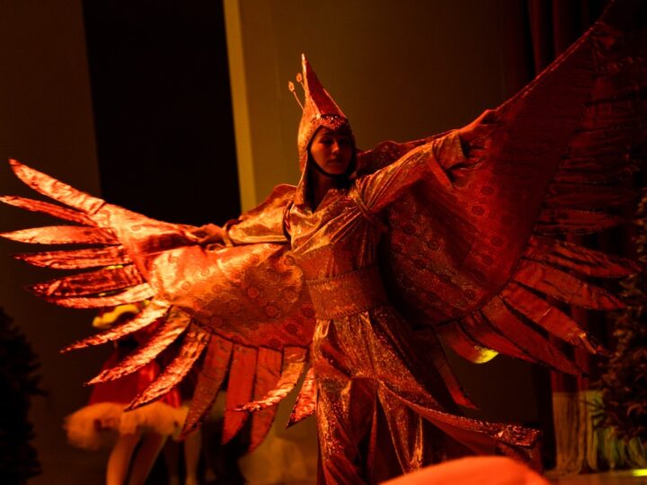 Жүректерге жылу сыйлаған жаңа жылдық мюзикл