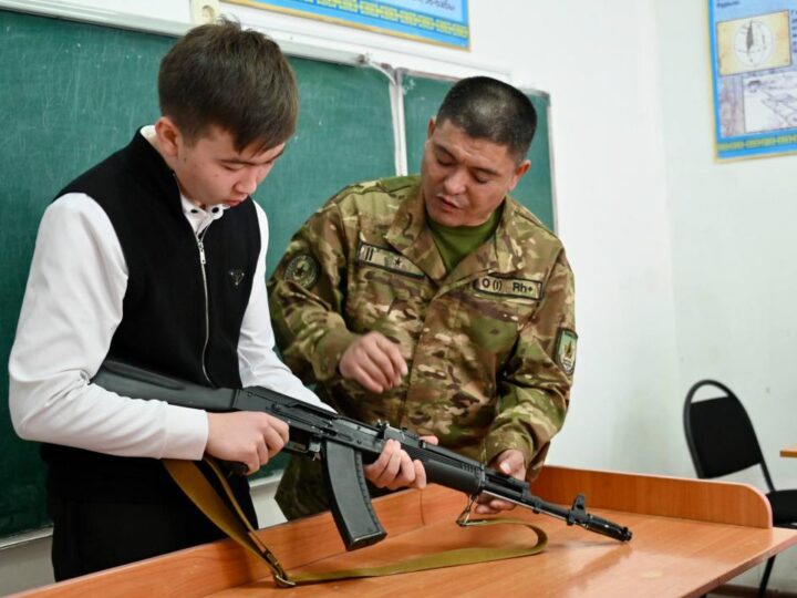 Қазақстанда АӘД ережелері жаңартылды: армия әскерге шақырылушылардың дайындығын күшейтуде