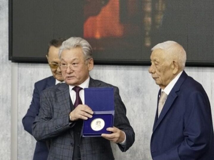 Профессор Әбілдә Әлімбаевтың 90 жылдық мерейтойы