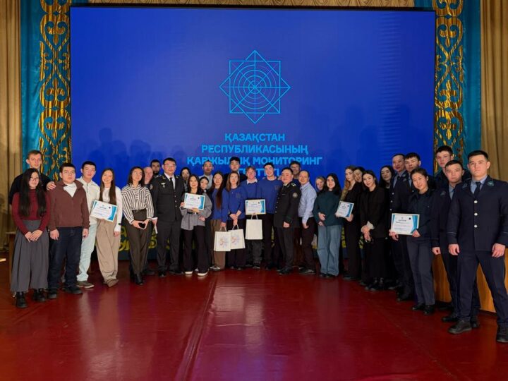 Қарағанды жастары қаржылық қауіпсіздік мәселелерін интерактивті форматта талқылады