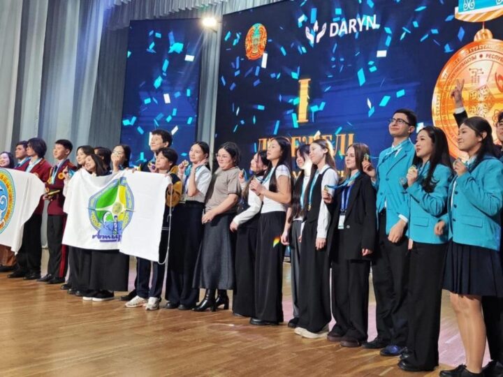 Жас ғалымдардың алғашқы қадамы