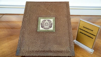 Депутат Ата заңға тұрғын үйден сот шешімінсіз шығаруға жол бермейтін норма енгізуді ұсынды