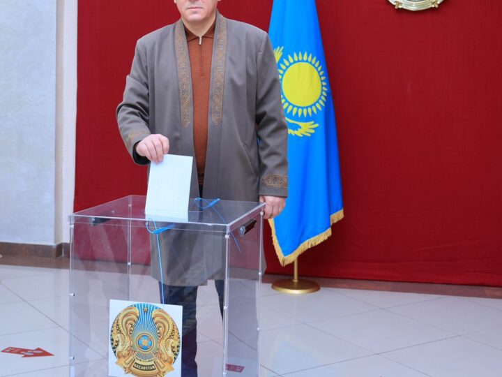 Облыс әкімі дауыс берді