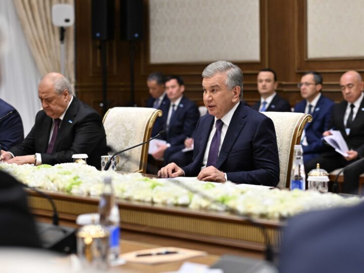 Өзбекстан Президенті Бұхарадағы бүгінгі жүздесудің екі ел арасындағы сан қырлы байланыстарды кеңейтуде маңызы зор деп пайымдайды