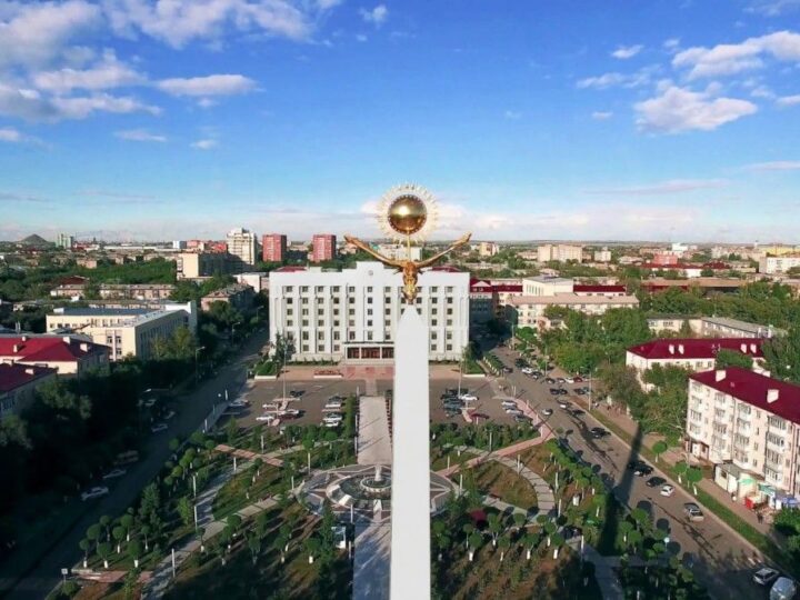 Еңбек пен ерліктің символы – Қарағанды