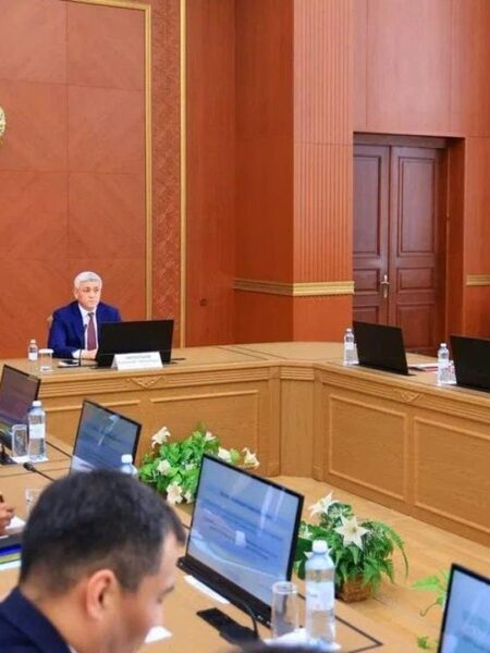 Жастармен жұмыс жалғасын табады