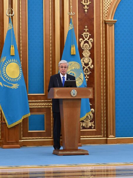 Президент мемлекеттік марапат және әскери шен тапсыру рәсімінде сөз сөйледі