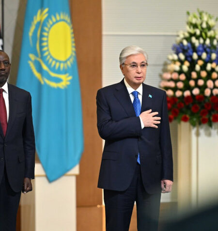 Мемлекет басшысы Кения Президентімен шағын құрамда келіссөз жүргізді