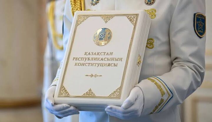 Жаңа Конституция күшіне енді: Қазақстан саяси дамудың жаңа кезеңіне қадам басты
