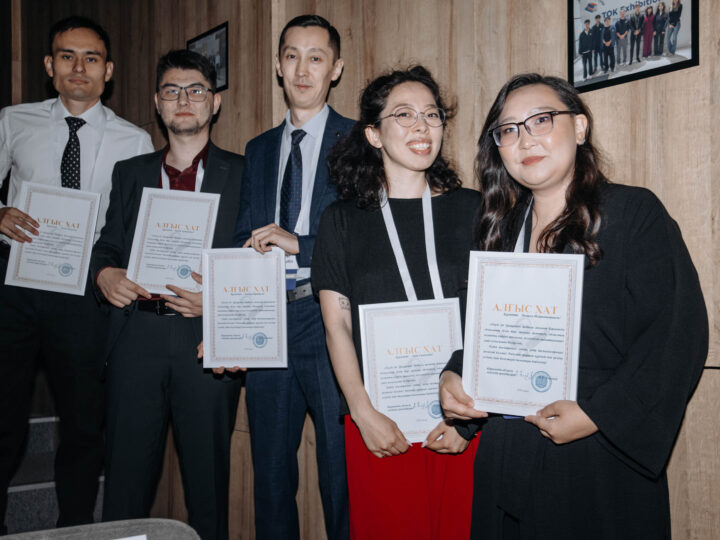 Teach for Qazaqstan бағдарламасы