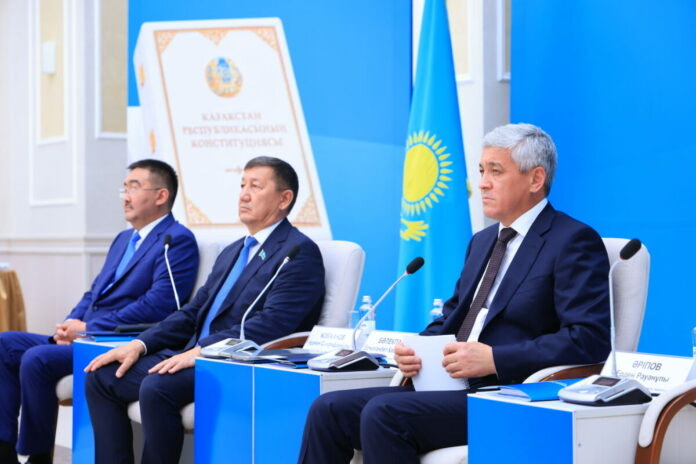 Жаңа Конституция қағидаттары талқыланды