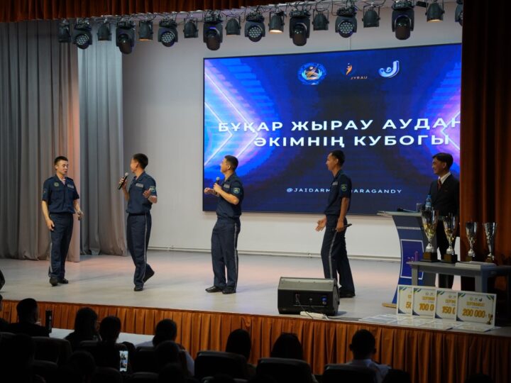Қарағандылық жайдарманшылар марапат төрінде