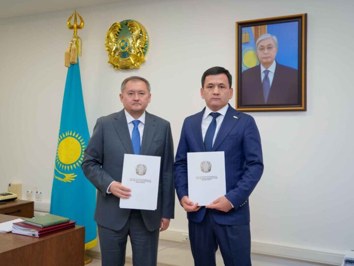 «КІТАП ОҚИТЫН УНИВЕРСИТЕТ»: ҒЫЛЫМ ЖӘНЕ ЖОҒАРЫ БІЛІМ МИНИСТРЛІГІ МЕН «КІТАП ОҚИТЫН ҰЛТ» ҚОРЫ СТУДЕНТТЕР АРАСЫНДА КІТАП ОҚУ МӘДЕНИЕТІН ДАМЫТУДА