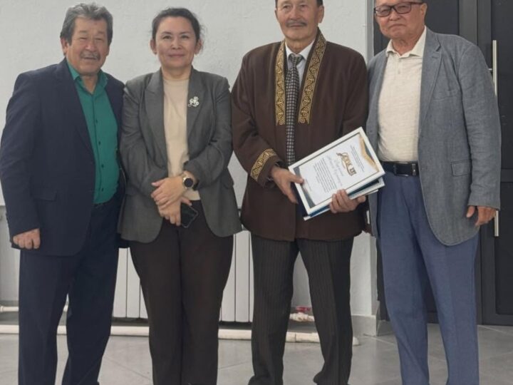 Ғылымға ғұмырын арнаған ғалымға құрмет көрсетілді